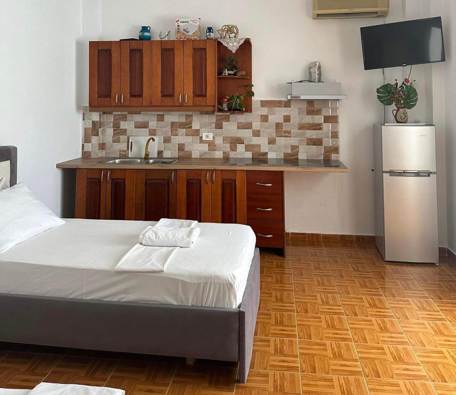 Nardi Guesthouse Ksamil Luaran gambar